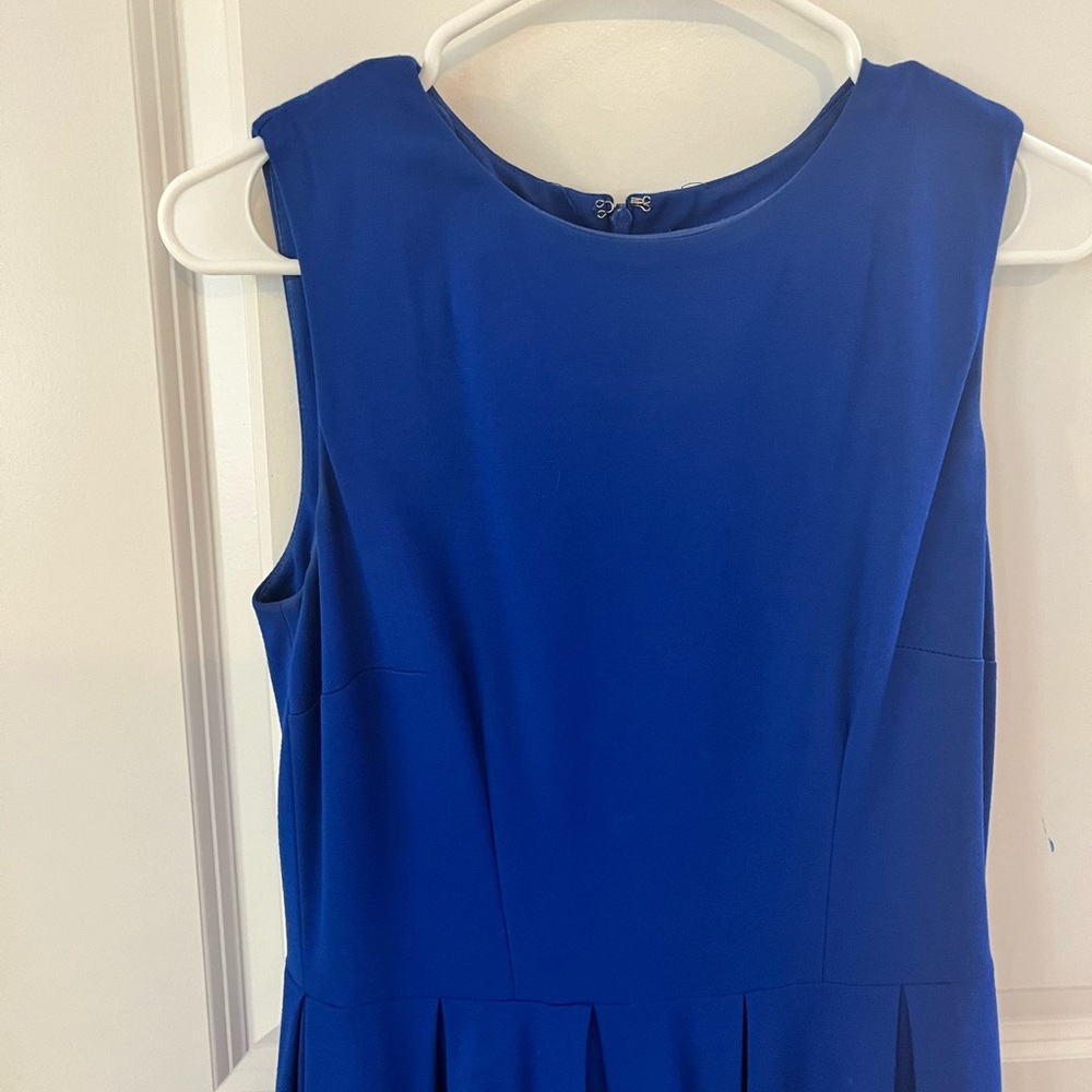 Royal blue dress 💐
